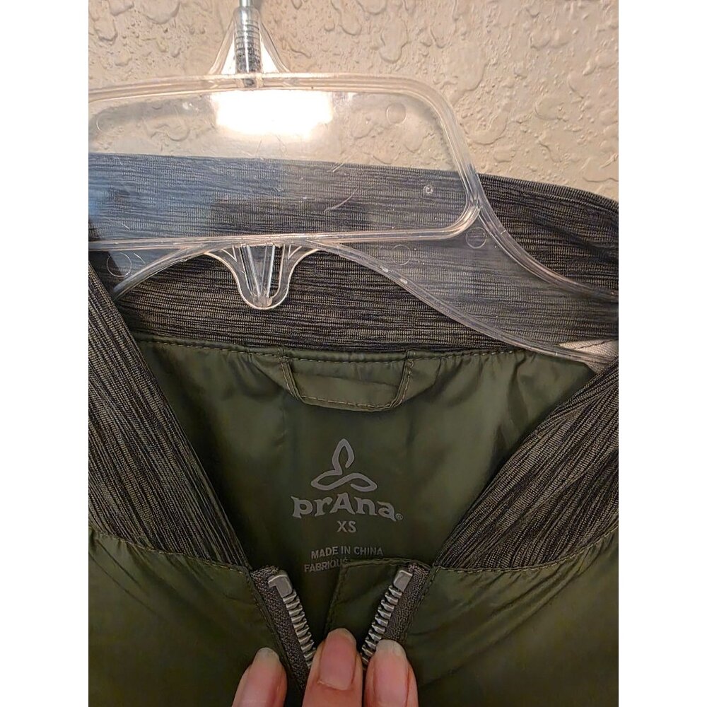 Prana Ladies Green Windbreaker Jacket XS Loose Fit Drawstring Hem - Picture 3 of 11